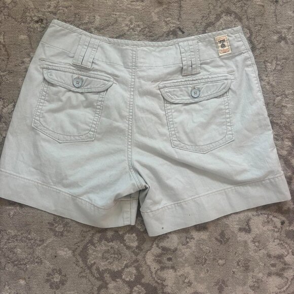 Levi's Women's Shorts - Picture 2 of 7
